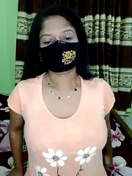 Snapshot of black-woman chatting on 20, 5, 2026 black-woman online show from 20, 5, 2026