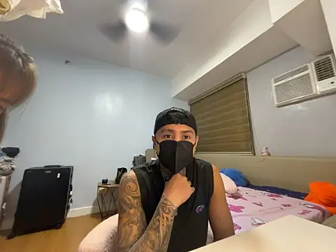 Snapshot of tattoo_hottie chatting on 12, 4, 2026 tattoo hottie online show from 12, 4, 2026