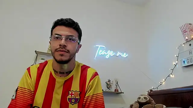 Snapshot of PipeAfterNight chatting on 10, 4, 2026 PipeAfterNight online show from 10, 4, 2026