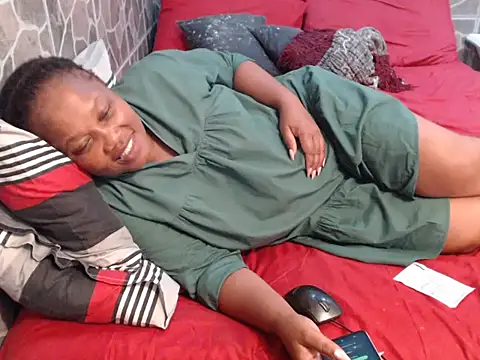 PRETTYFACExx online show from 10, 4, 2026