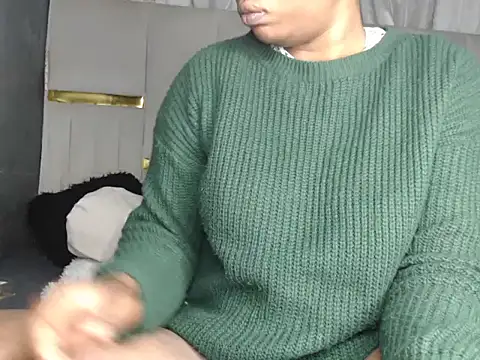 CreamyPussy95 online show from 16, 4, 2026