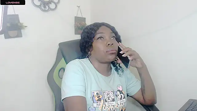 hotbrunettecasandra online show from 14, 11, 2025