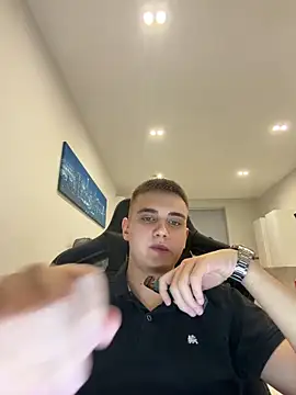 WARDEN w online show from 17, 4, 2026