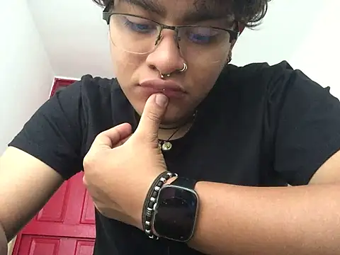 xhecho uzumaki online show from 16, 6, 2026