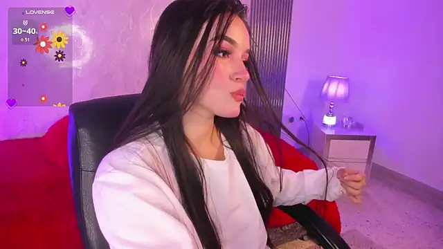 Snapshot of IsabellaDubois_ chatting on 16, 4, 2026 IsabellaDubois online show from 16, 4, 2026