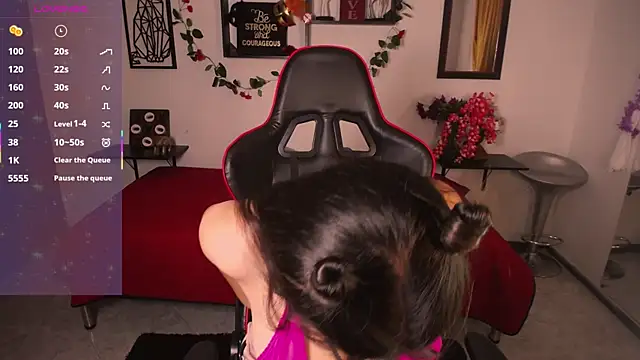 Snapshot of milu1220_ chatting on 14, 4, 2026 milu1220 online show from 14, 4, 2026