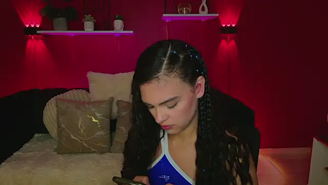 Snapshot of MaraVelvett chatting on 4, 6, 2026 MaraVelvett online show from 4, 6, 2026