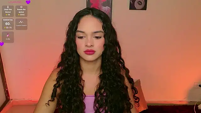 Snapshot of MaraVelvett chatting on 12, 6, 2026 MaraVelvett online show from 12, 6, 2026