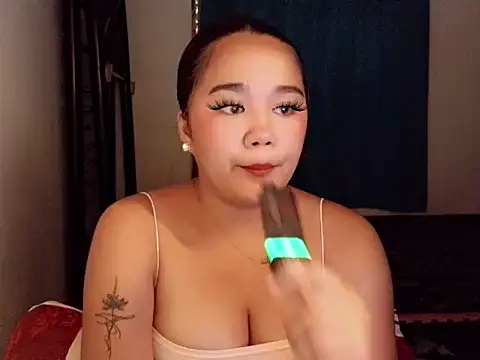 Snapshot of lilywanpolie_ chatting on 20, 7, 2026 lilywanpolie online show from 20, 7, 2026