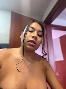 Iam-sophia27 online show from 26, 6, 2026
