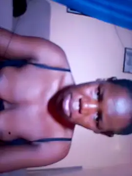 Snapshot of Beauty_Booty chatting on 30, 5, 2026 Beauty Booty online show from 30, 5, 2026