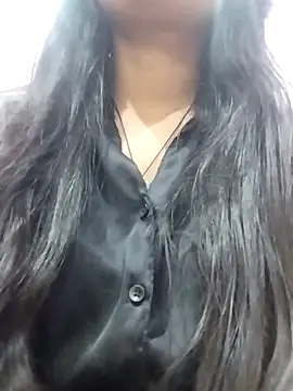 Liviya  225   online show from 16, 4, 2026