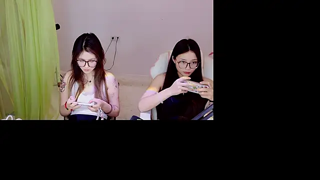 Xiongchumo1120 online show from 28, 5, 2026