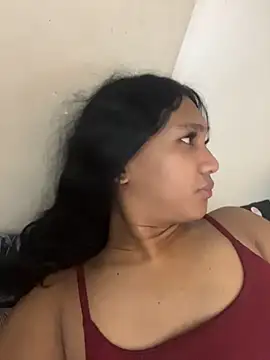 slutty aki online show from 19, 6, 2026