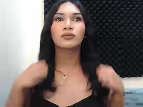 slutty aki online show from 24, 4, 2026
