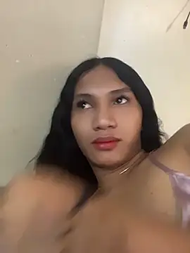 slutty aki online show from 14, 6, 2026