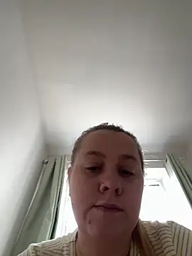 Snapshot of OliviaJadeXx chatting on 15, 6, 2026 OliviaJadeXx online show from 15, 6, 2026