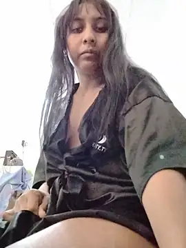 Snapshot of MELIZ_QUEEN chatting on 7, 6, 2026 MELIZ QUEEN online show from 7, 6, 2026