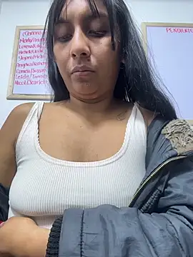 Snapshot of MELIZ_QUEEN chatting on 2, 6, 2026 MELIZ QUEEN online show from 2, 6, 2026