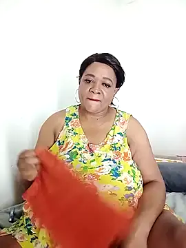 BUSTYQUEEN56  online show from 11, 4, 2026