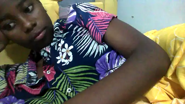 Snapshot of Rerpuss1 chatting on 16, 6, 2026 Rerpuss1 online show from 16, 6, 2026