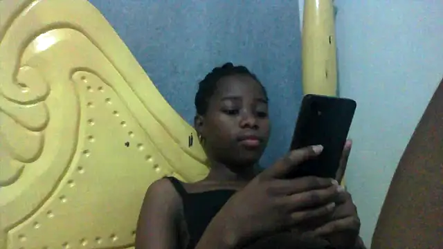 Snapshot of Rerpuss1 chatting on 10, 7, 2026 Rerpuss1 online show from 10, 7, 2026