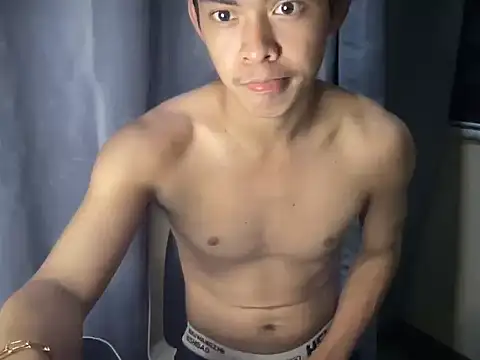yourhotasian jhonpol16 online show from 18, 4, 2026