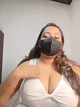 Suger Lips 99 online show from 18, 6, 2026