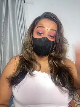 Suger Lips 99 online show from 26, 5, 2026