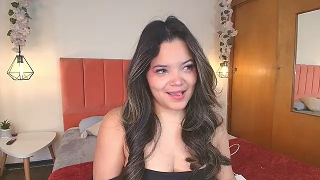 Snapshot of Shadya_ chatting on 9, 7, 2026 Shadya online show from 9, 7, 2026