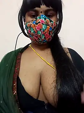 Snapshot of baby_queen886 chatting on 24, 4, 2026 baby queen886 online show from 24, 4, 2026