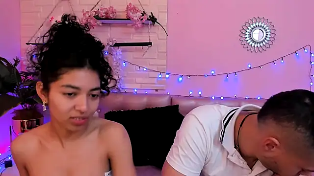 Aronandmoli69 online show from 25, 4, 2026
