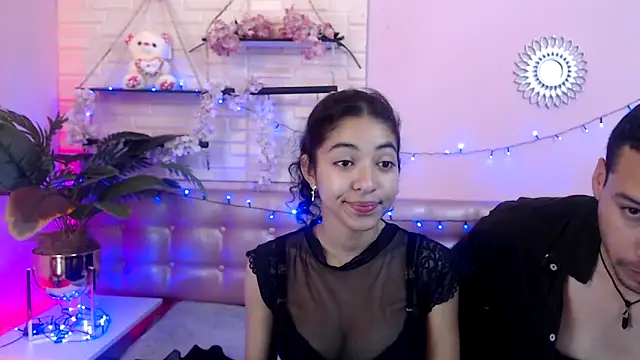 Aronandmoli69 online show from 23, 4, 2026