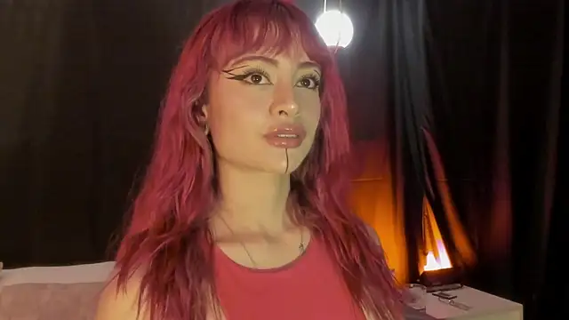 Miiaa Stonee online show from 29, 5, 2026