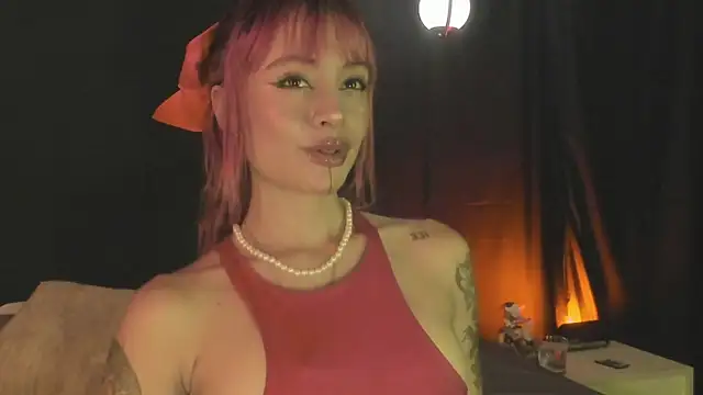 Snapshot of Miiaa_Stonee chatting on 14, 4, 2026 Miiaa Stonee online show from 14, 4, 2026