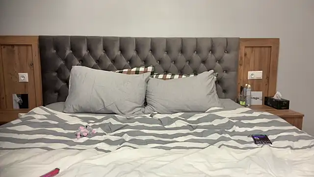 call me sweety online show from 15, 4, 2026