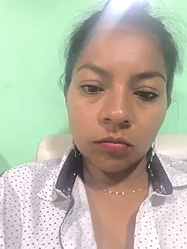 Snapshot of Tamaraxxx_hot chatting on 27, 4, 2026 Tamaraxxx hot online show from 27, 4, 2026