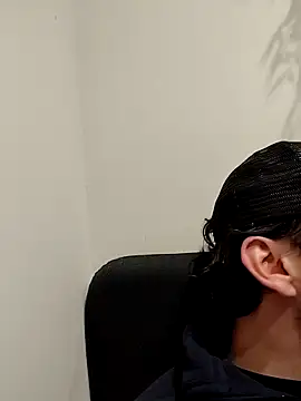 HugoEspada1 online show from 22, 4, 2026