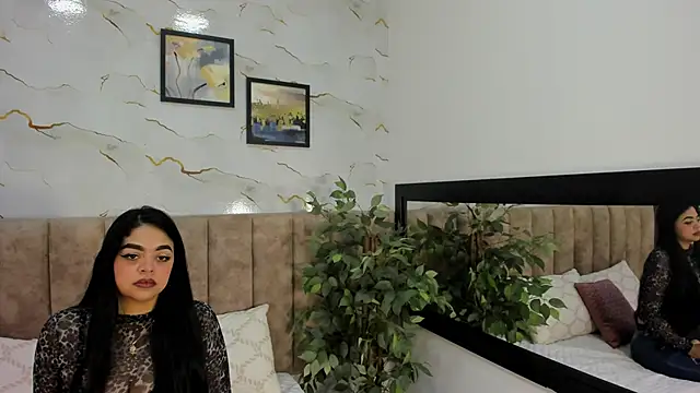 Snapshot of Candicewayne chatting on 20, 5, 2026 Candicewayne online show from 20, 5, 2026