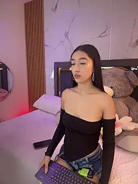 Iam Milly  online show from 14, 4, 2026