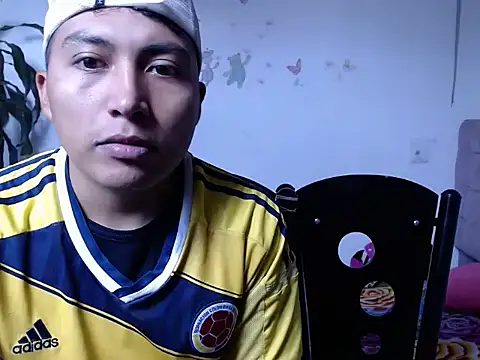 Snapshot of maye-dan chatting on 12, 5, 2026 maye-dan online show from 12, 5, 2026