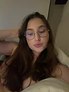 Sweet-daisha online show from 17, 7, 2026