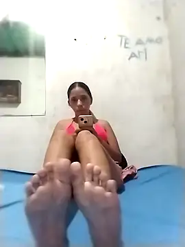 YuliBrayan online show from 13, 4, 2026