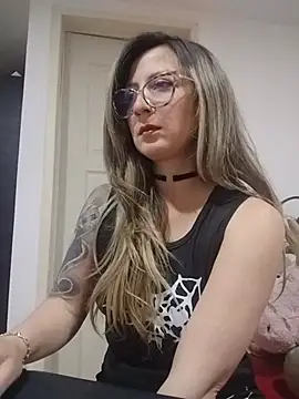 VALELUXX online show from 23, 5, 2026