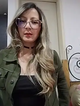 VALELUXX online show from 16, 5, 2026
