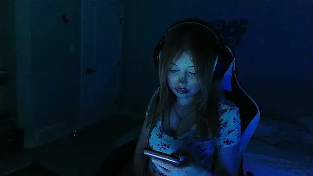 Snapshot of lvgxo chatting on 5, 5, 2026 lvgxo online show from 5, 5, 2026