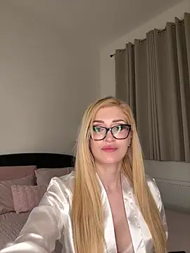 darkglitter26 online show from 1, 6, 2026