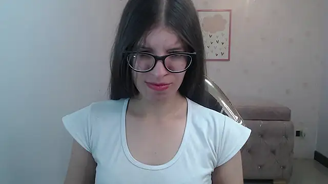 Snapshot of Kailee_ch chatting on 5, 5, 2026 Kailee ch online show from 5, 5, 2026