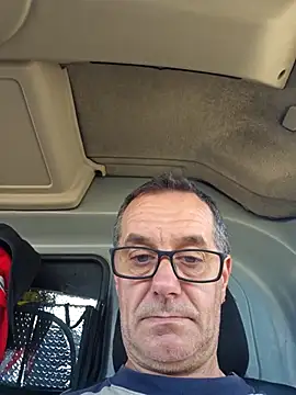 loulouferrari online show from 25, 4, 2026