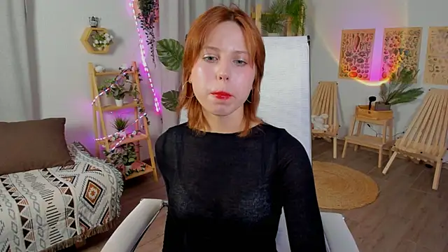 VivienneHebert online show from 30, 5, 2026